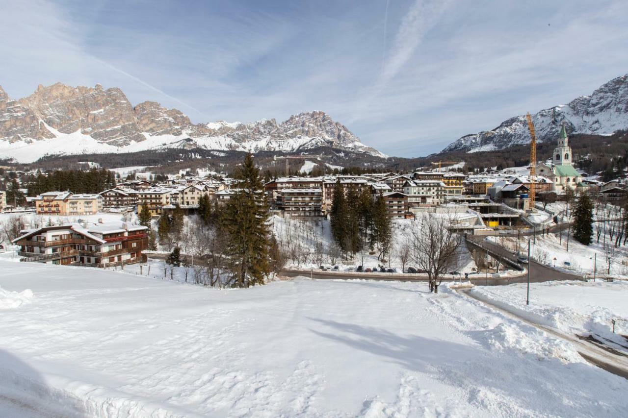 Dolomiti Sweet Lodge Cortina dʼAmpezzo Exterior foto